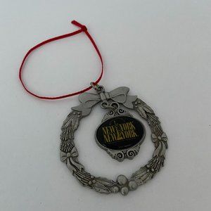 2002 Rawcliffe New York, New York Wreath Christmas Ornament
